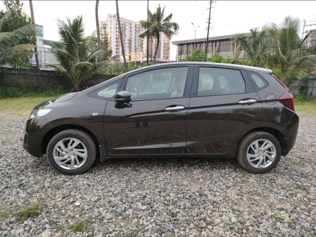 Jazz image 2 Jazz image 2