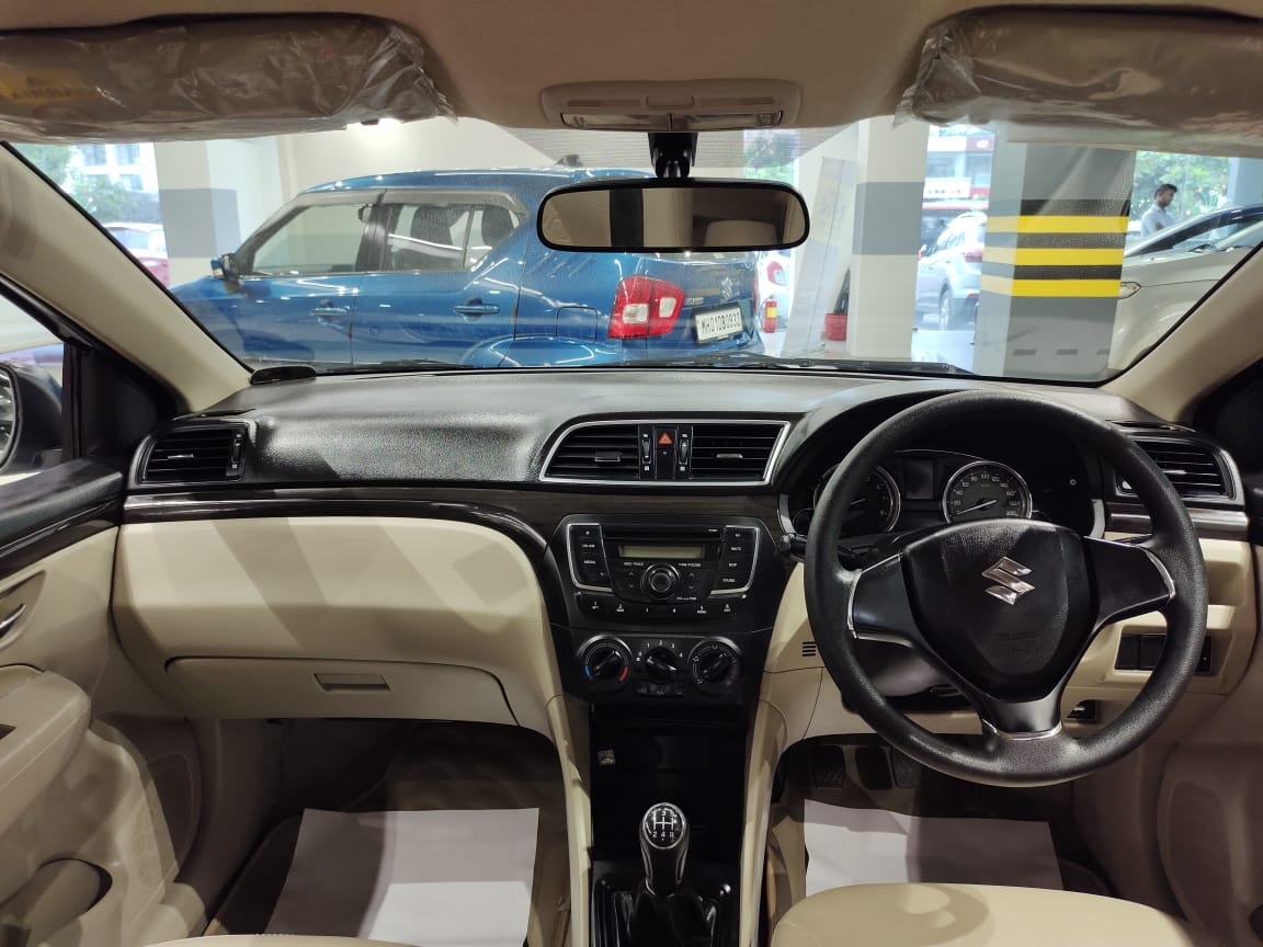 Ciaz image 8 Ciaz image 8