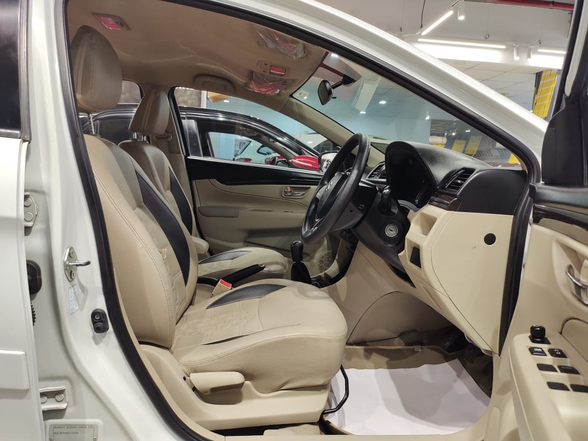 Ciaz image 10 Ciaz image 10