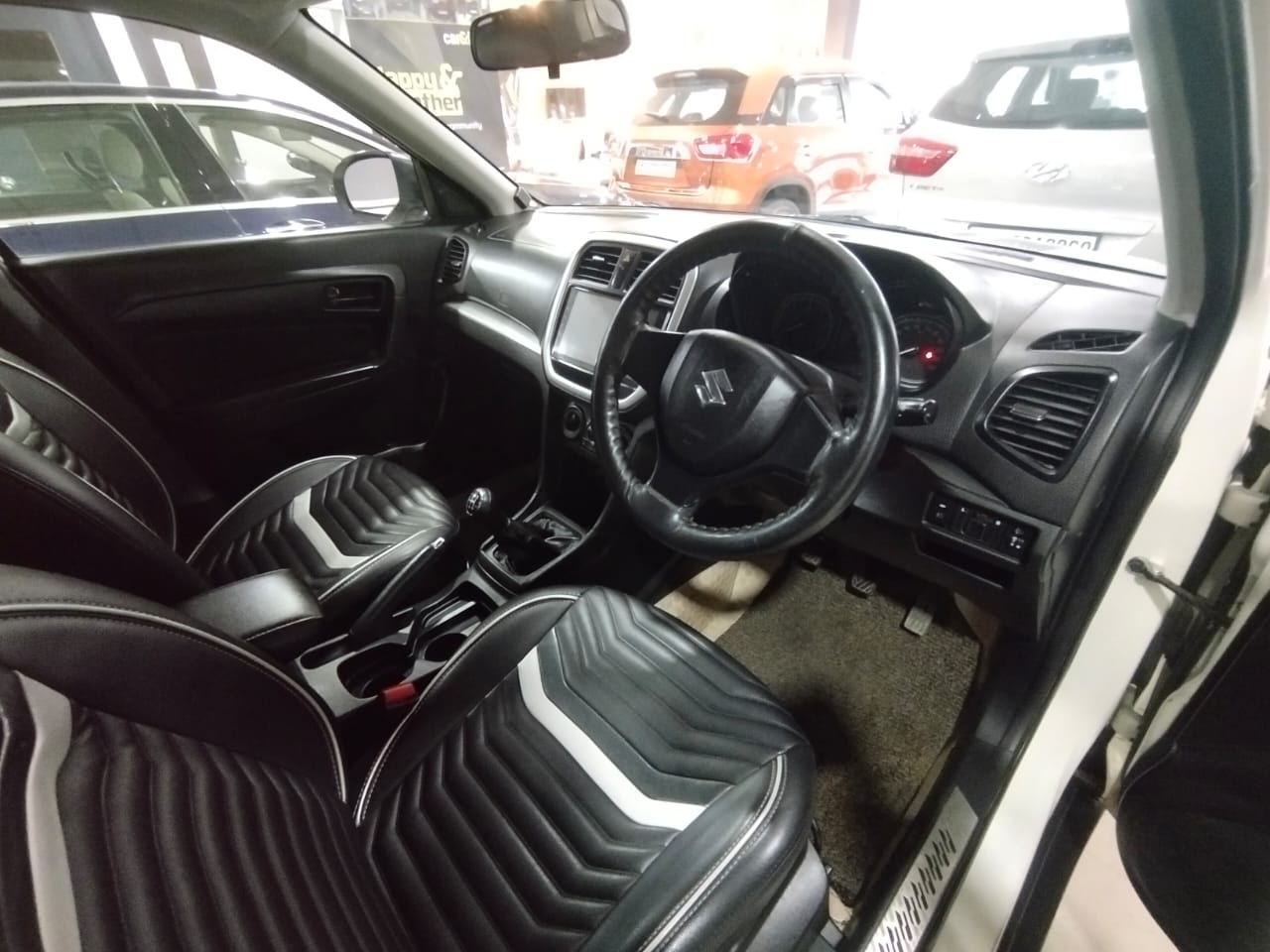 Vitara Brezza image 13 Vitara Brezza image 13