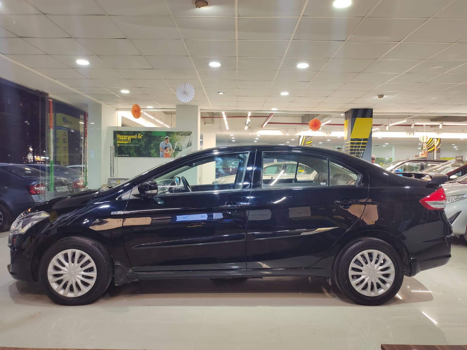 Ciaz image 2 Ciaz image 2