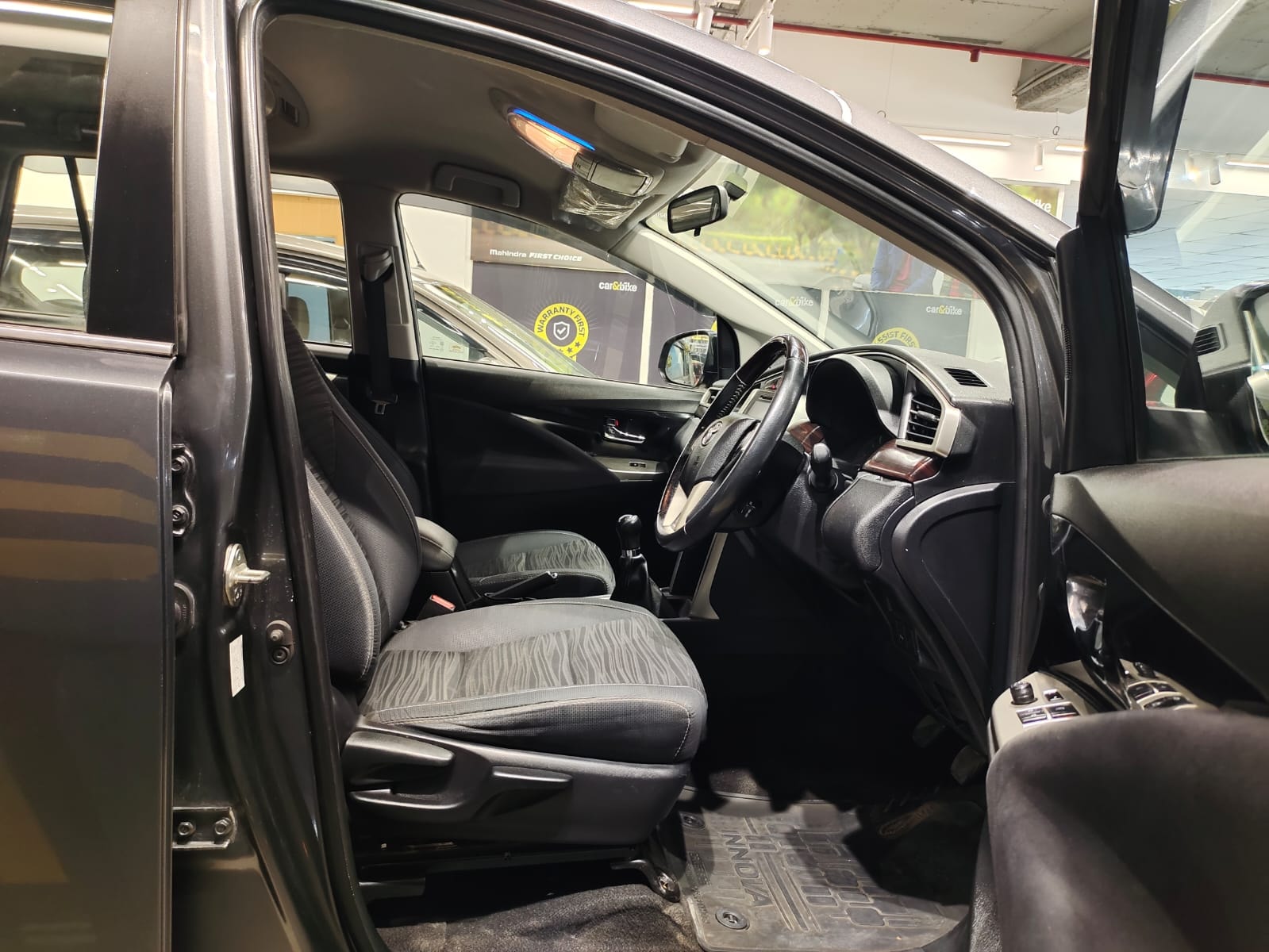 Innova Crysta image 14 Innova Crysta image 14