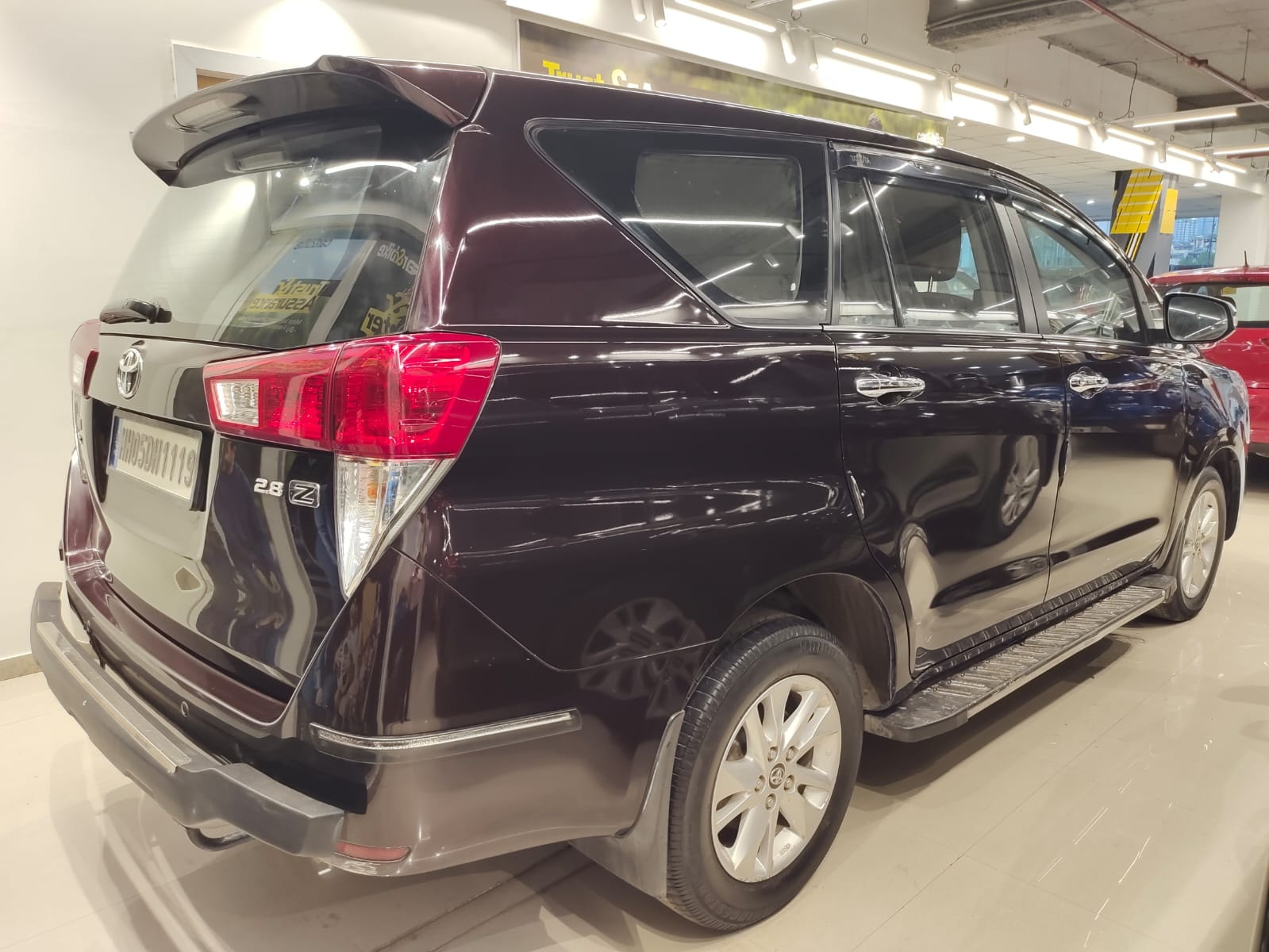 Innova Crysta image 4 Innova Crysta image 4