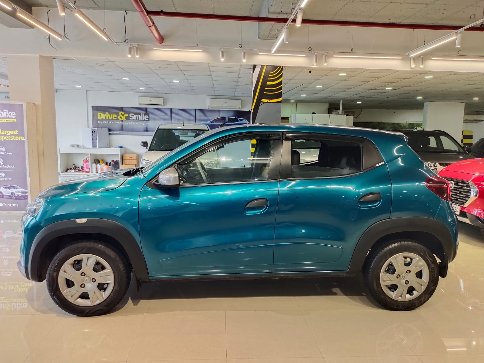 Kwid image 2 Kwid image 2