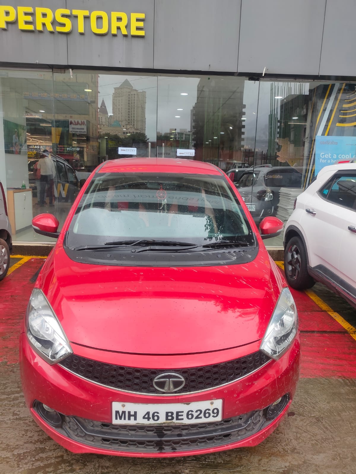 Tigor image 2 Tigor image 2