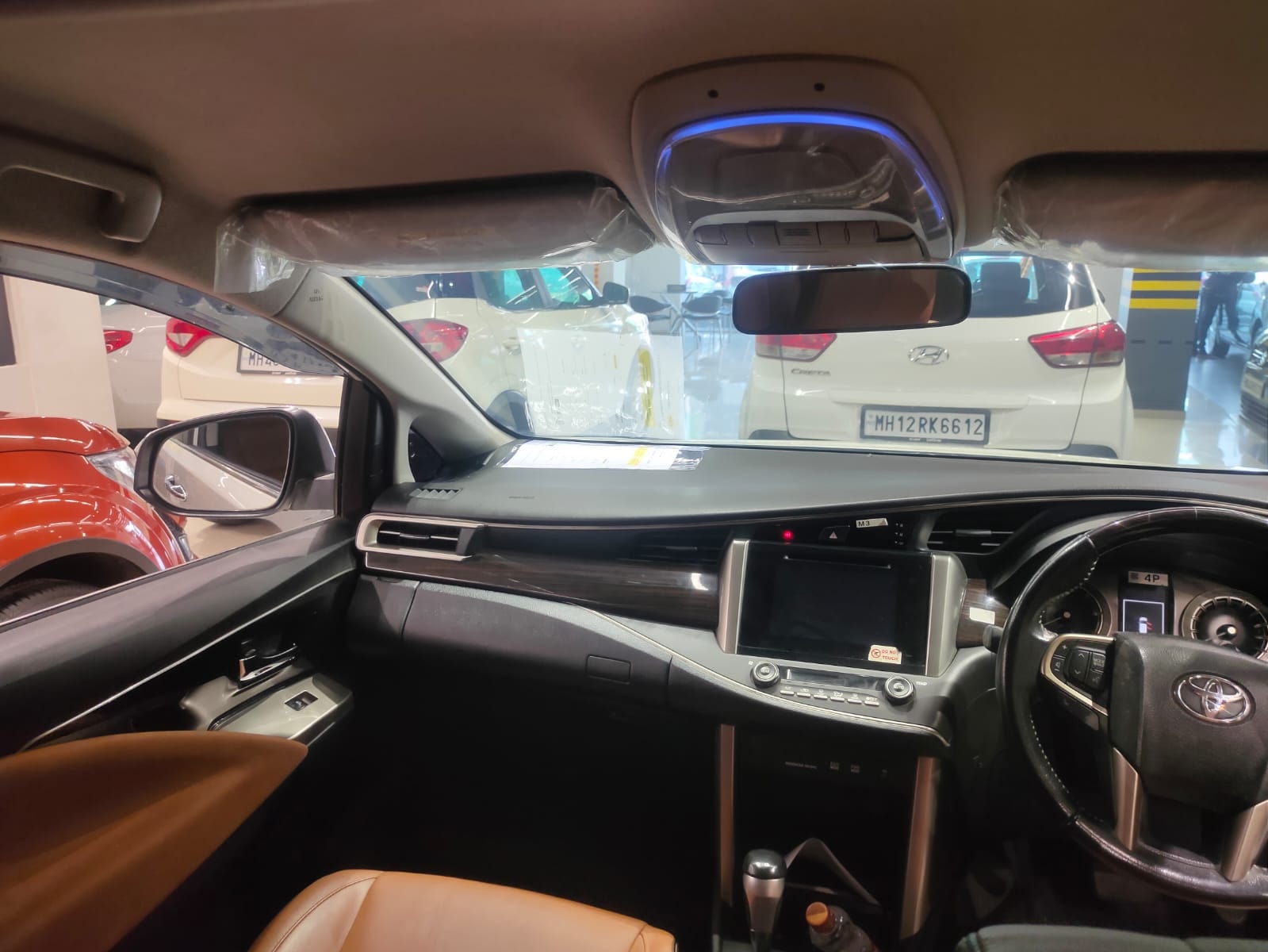 Innova Crysta image 3 Innova Crysta image 3