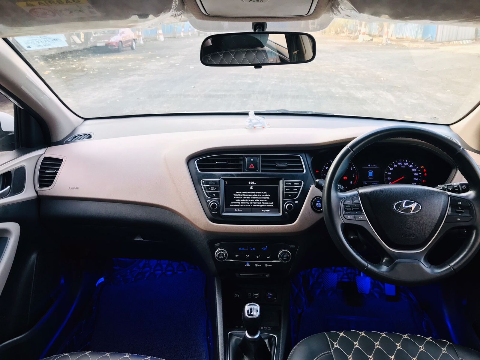 Elite i20 image 12 Elite i20 image 12