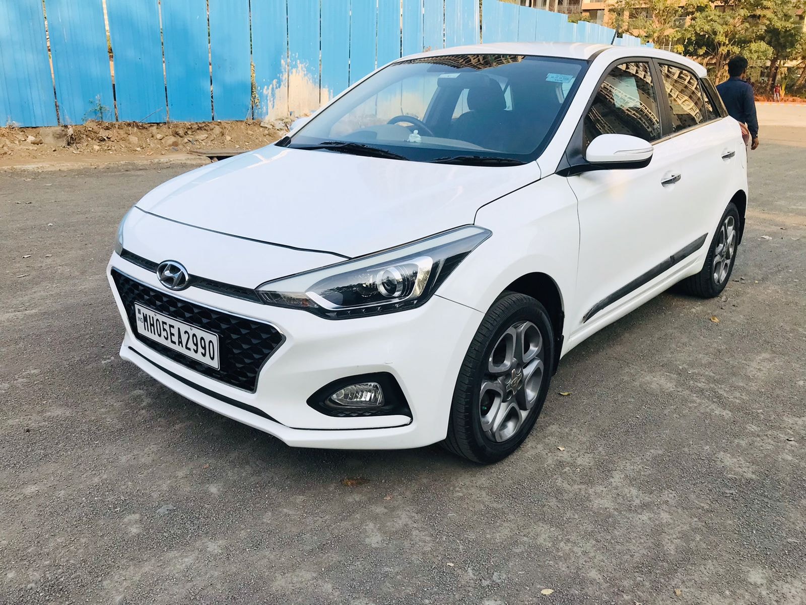 Elite i20 image 14 Elite i20 image 14