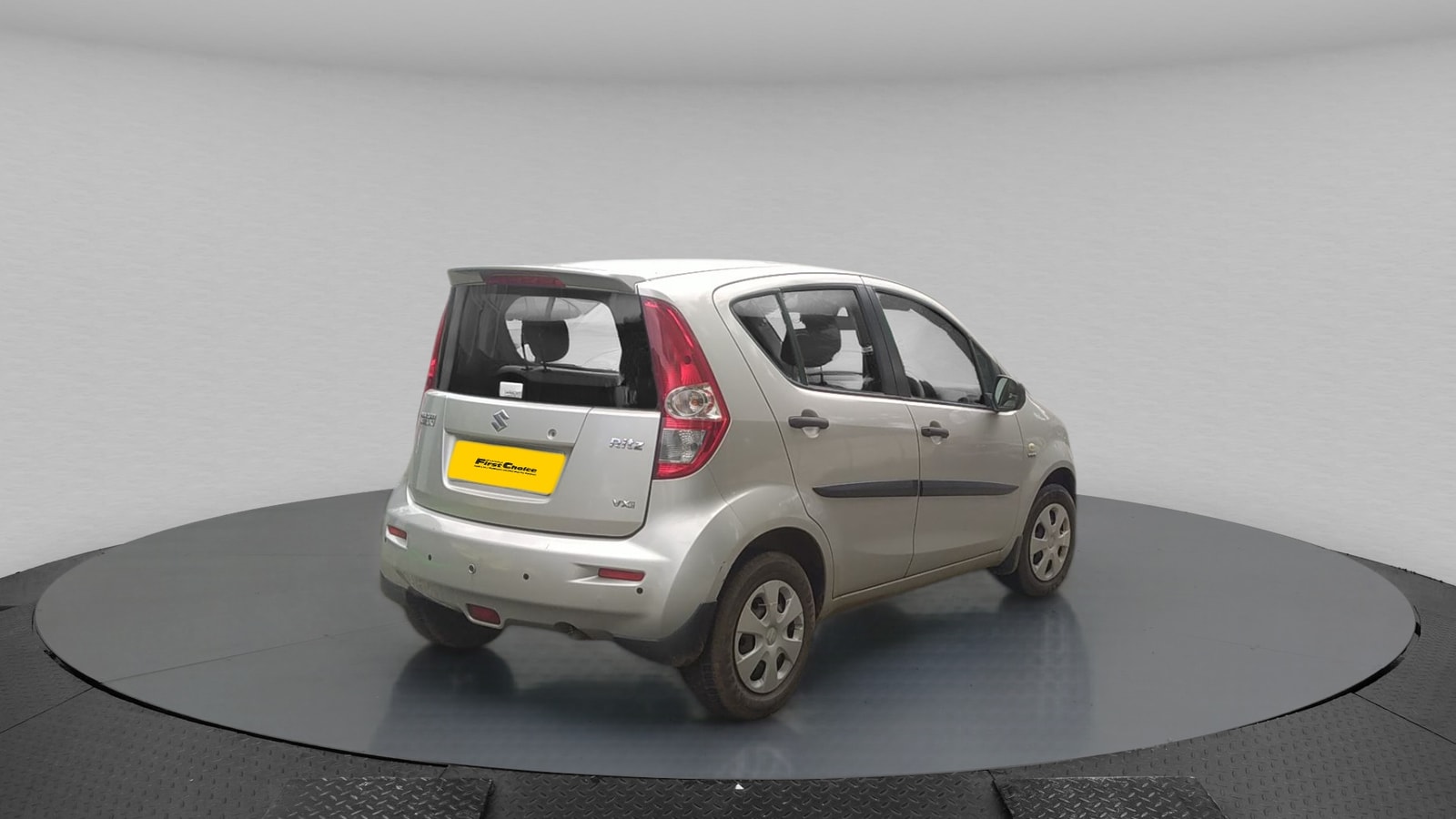 Ritz image 7 Ritz image 7