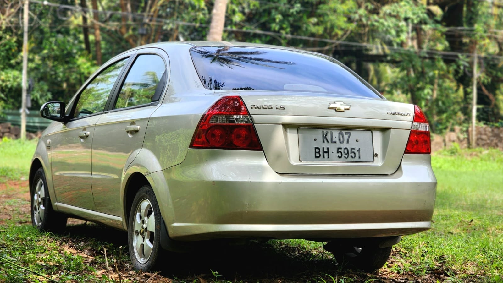 Aveo image 5 Aveo image 5