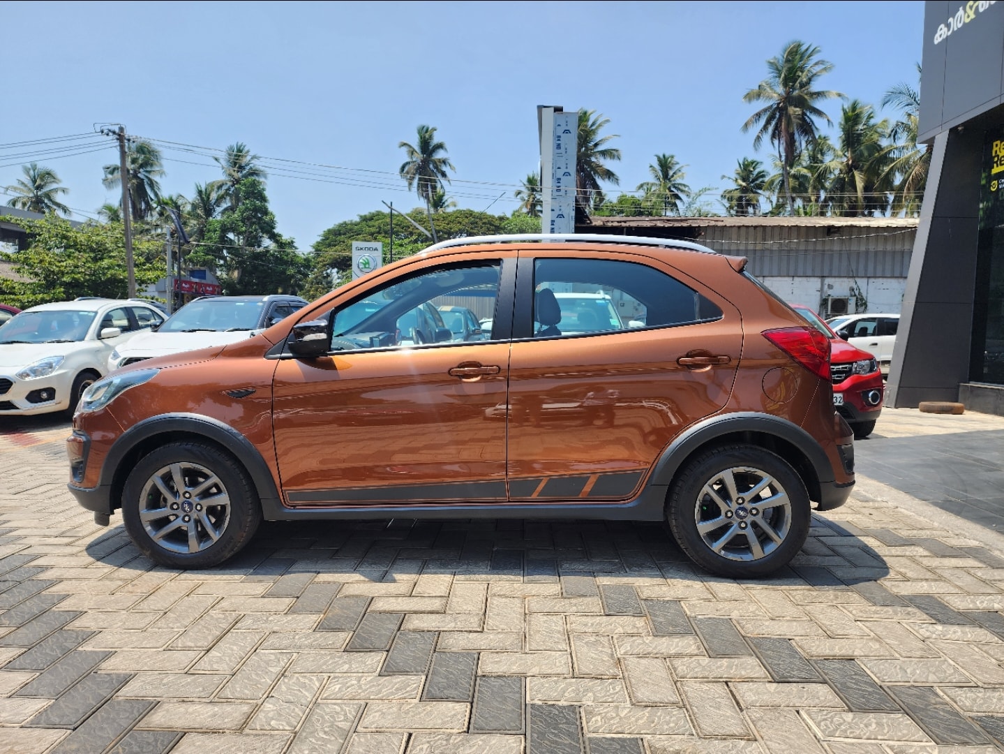 Freestyle image 2 Freestyle image 2