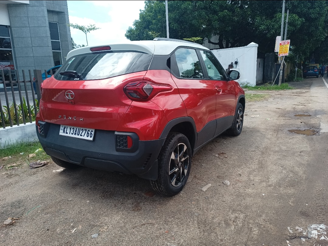 Punch image 5 Punch image 5