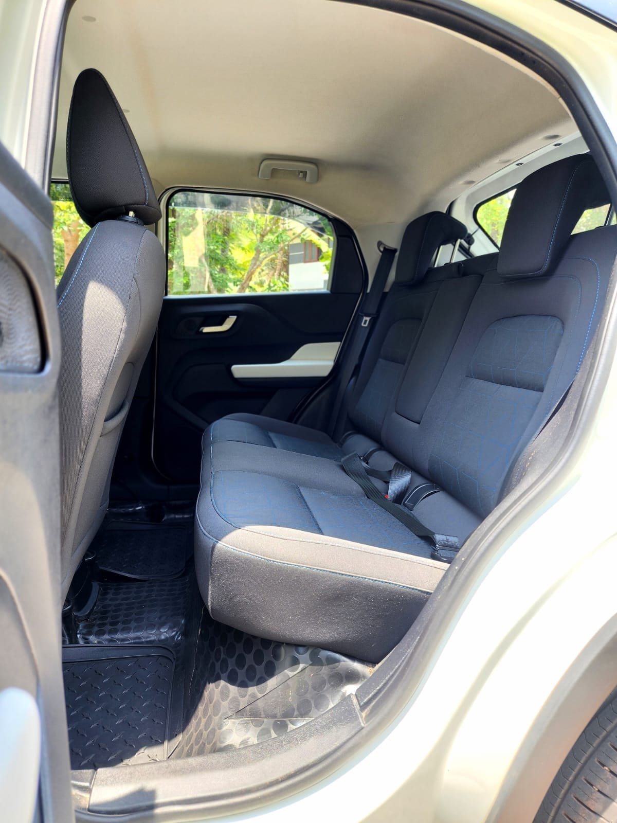 Punch image 13 Punch image 13