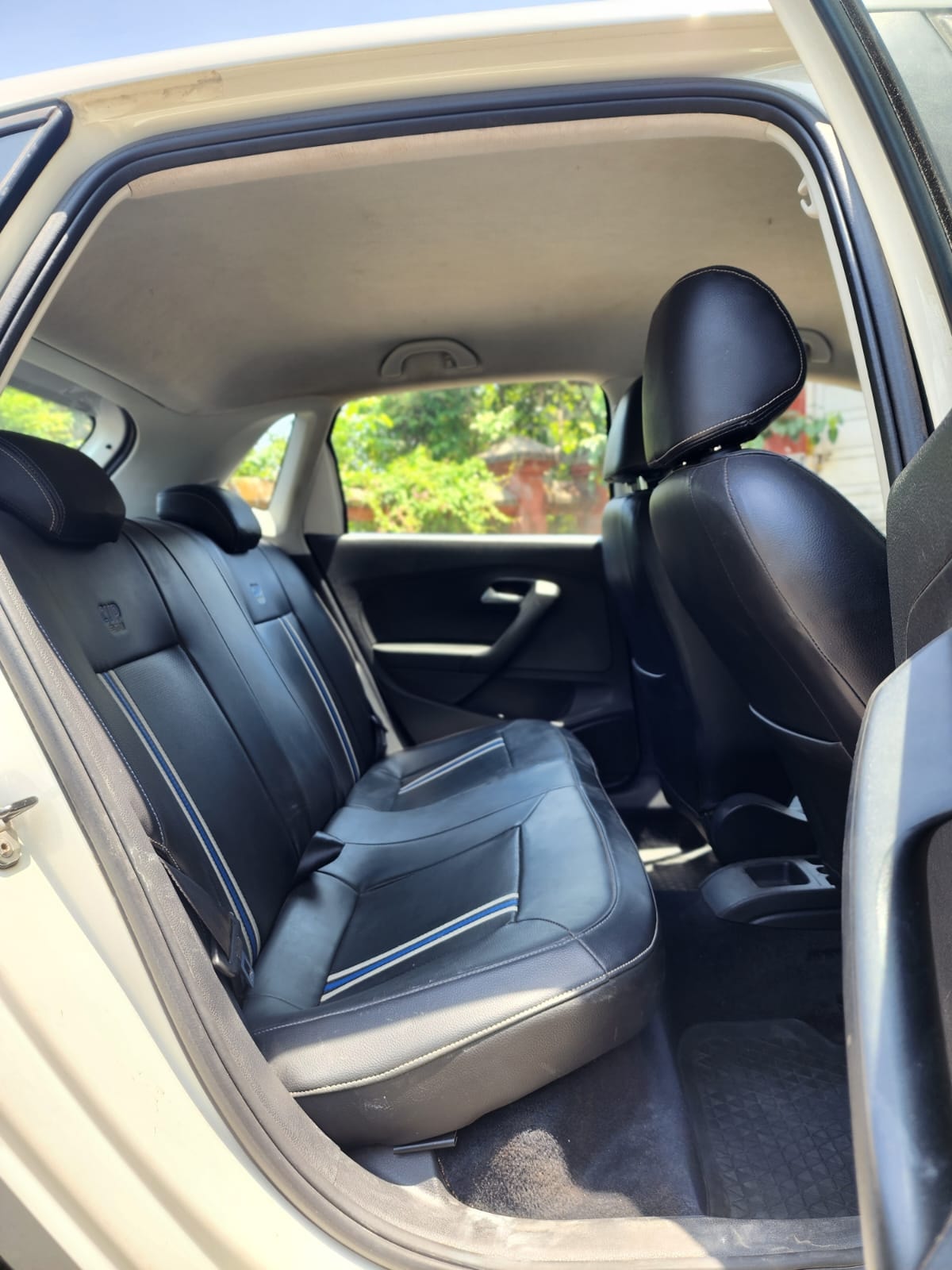 Polo image 13 Polo image 13