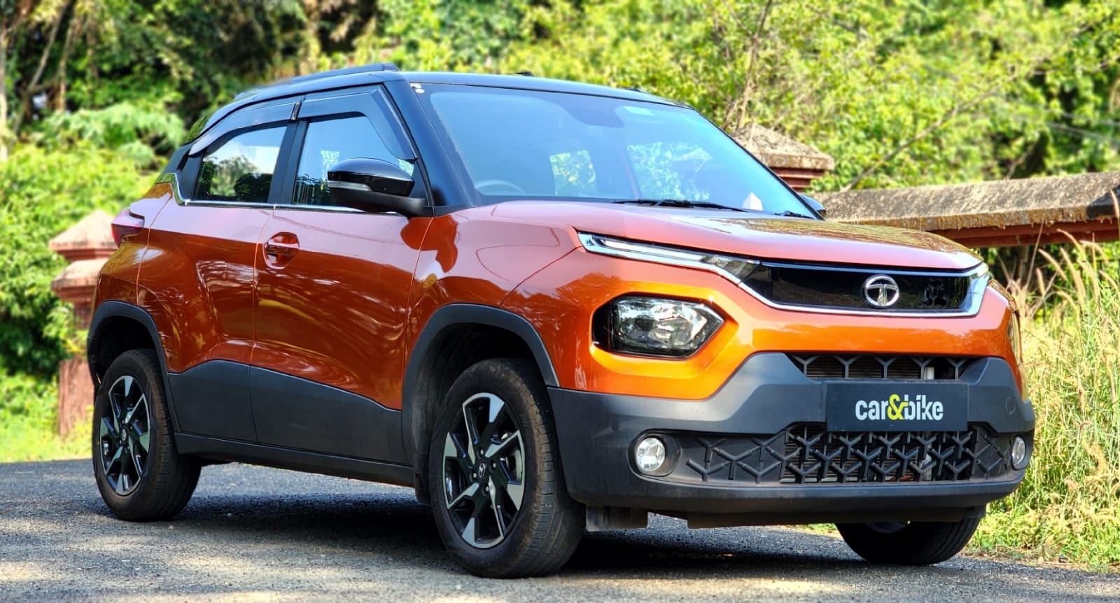 Punch image 7 Punch image 7