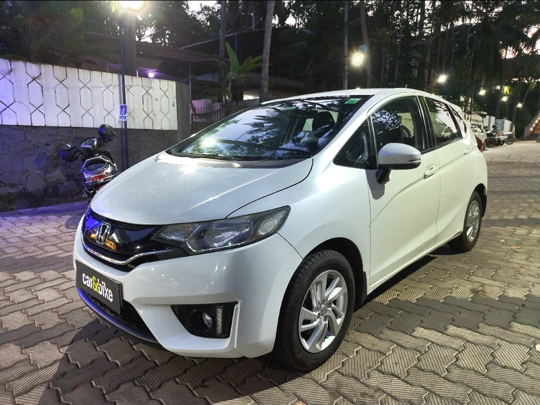 Jazz image 1 Jazz image 1