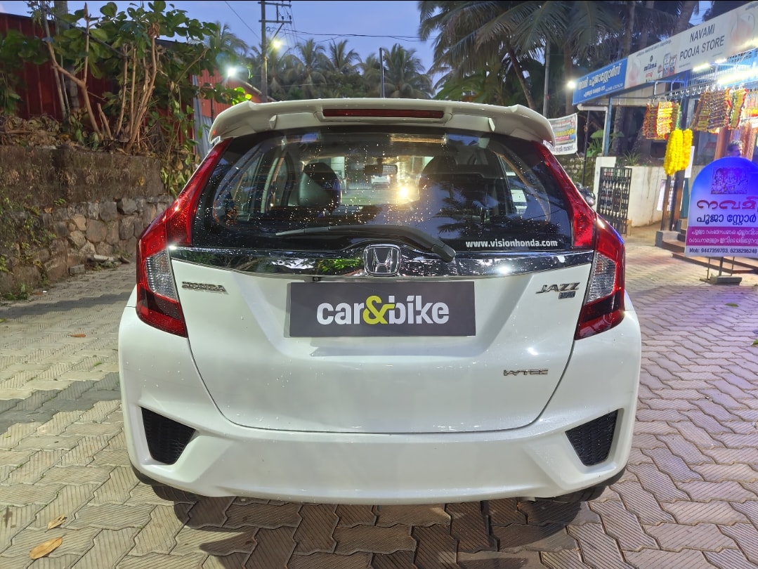 Jazz image 4 Jazz image 4