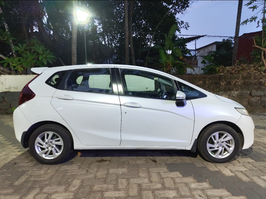 Jazz image 6 Jazz image 6