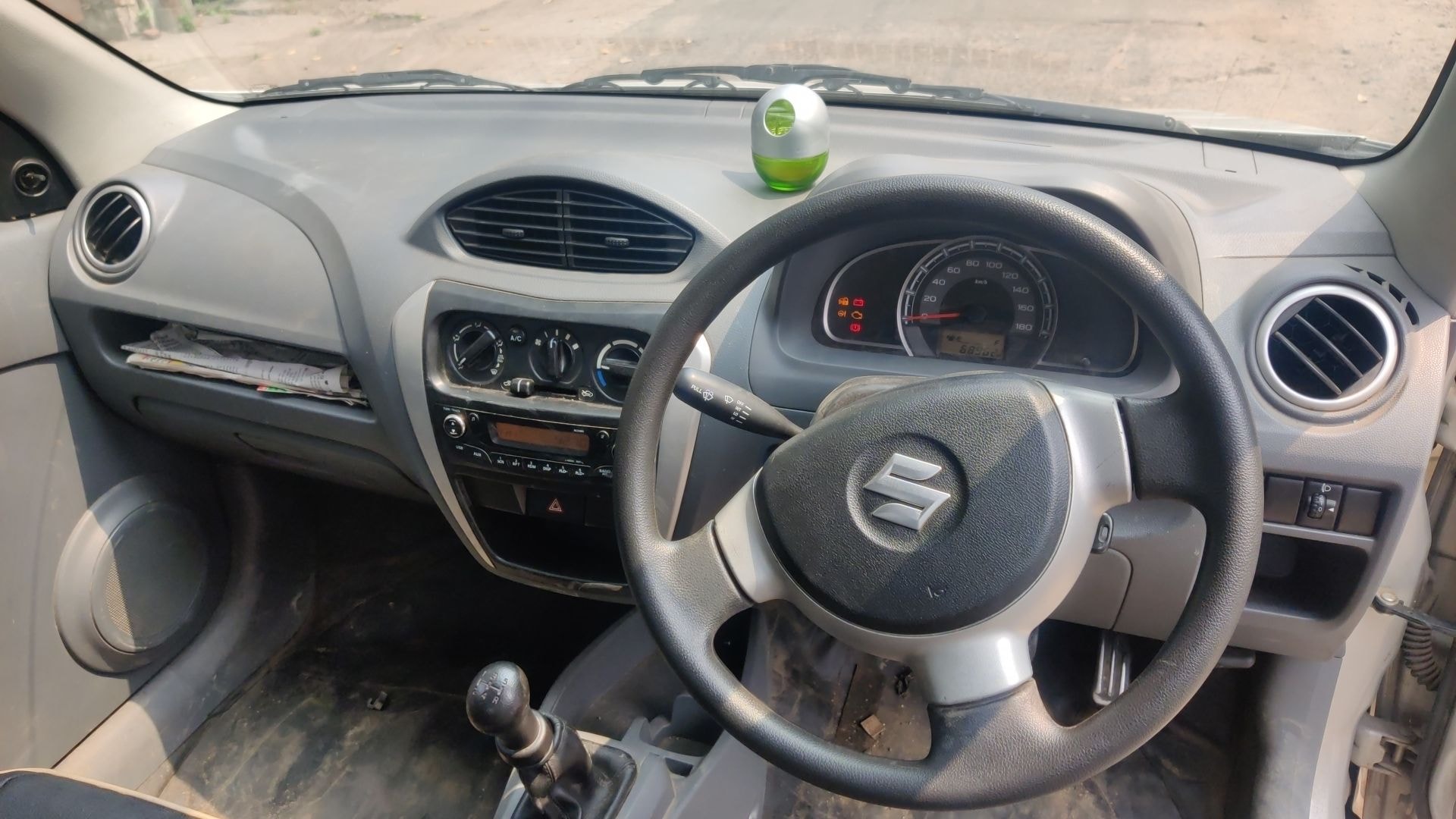 Alto 800 image 14 Alto 800 image 14