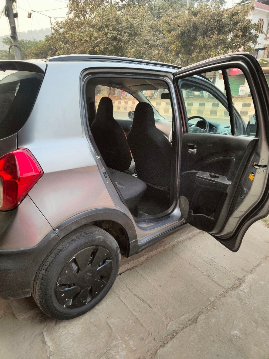 Celerio X image 3 Celerio X image 3