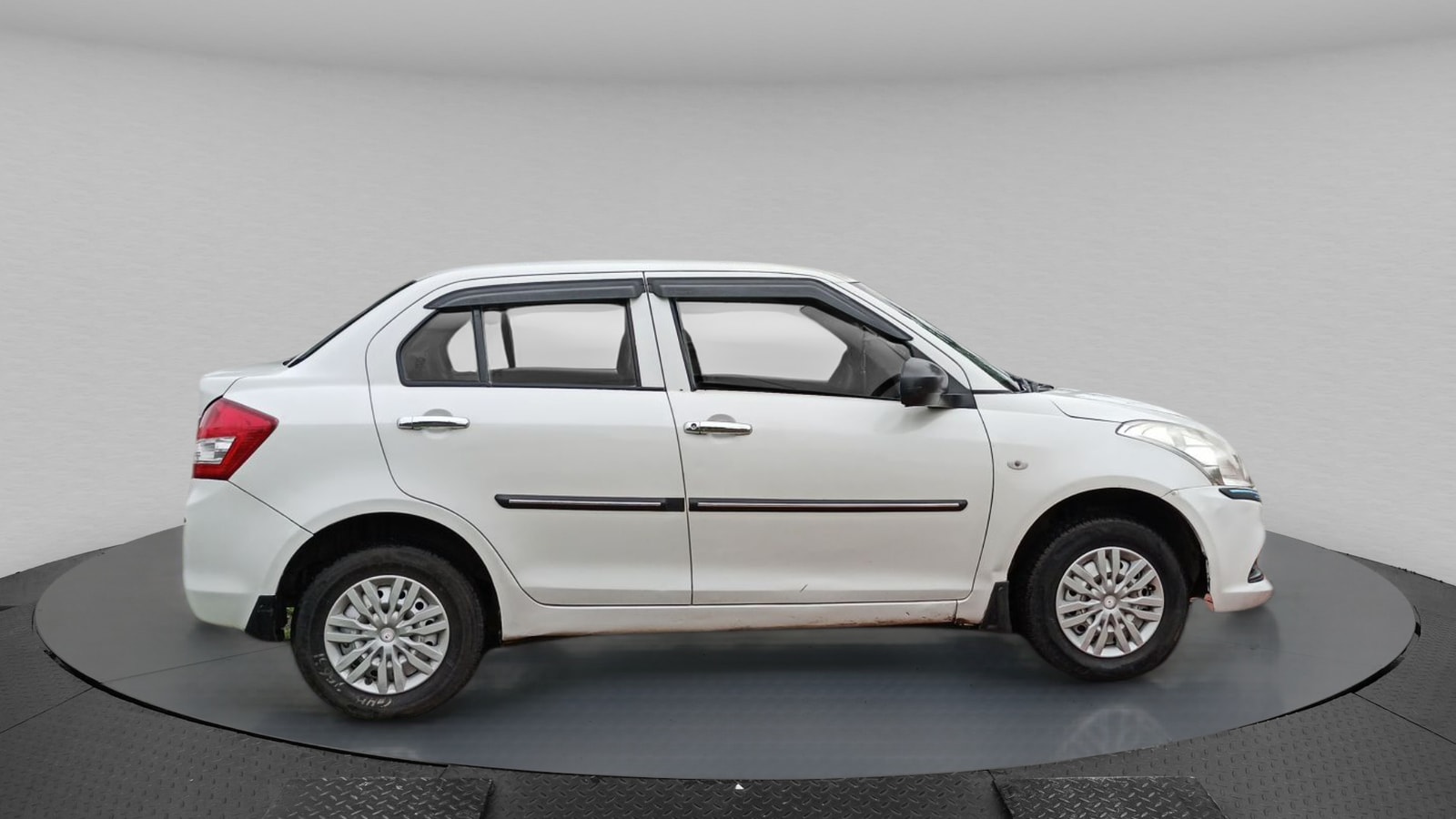 Swift DZire image 7 Swift DZire image 7