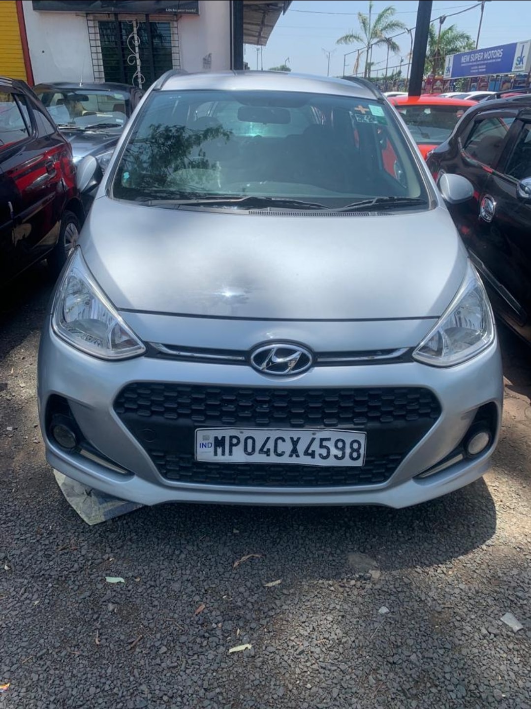 Grand i10 image 1 Grand i10 image 1