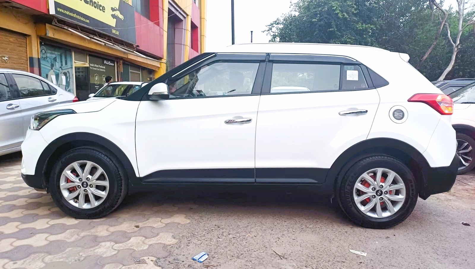 Creta image 2 Creta image 2