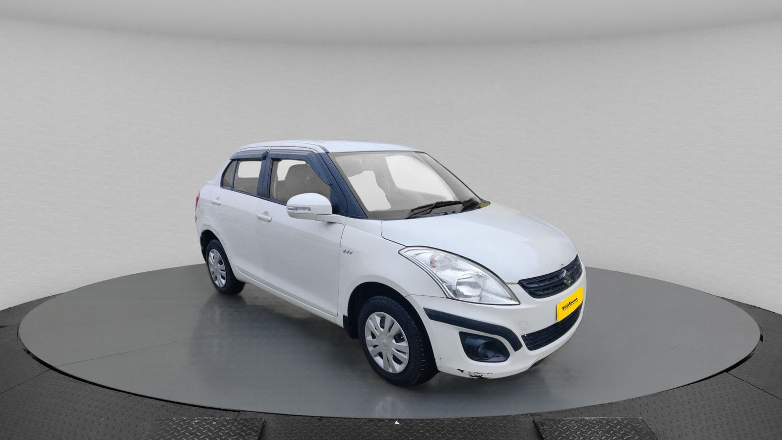 Swift DZire image 1 Swift DZire image 1