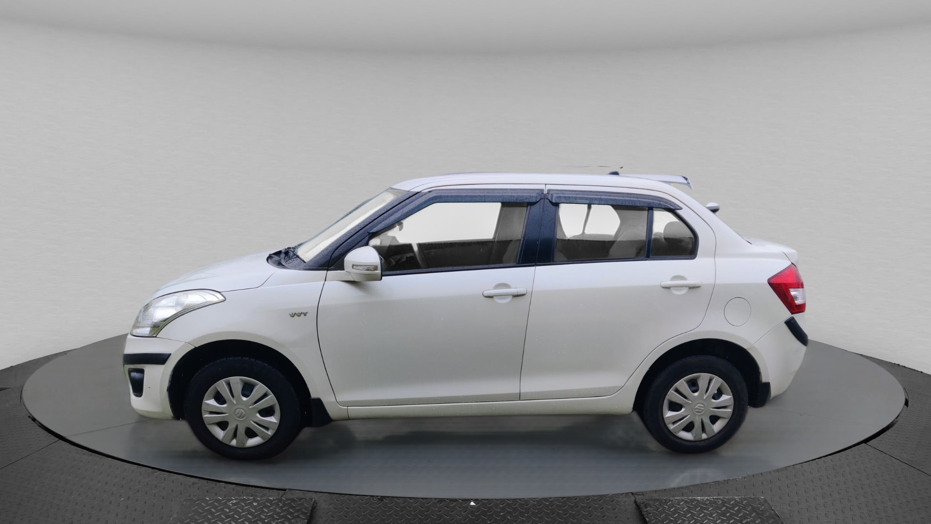 Swift DZire image 2 Swift DZire image 2