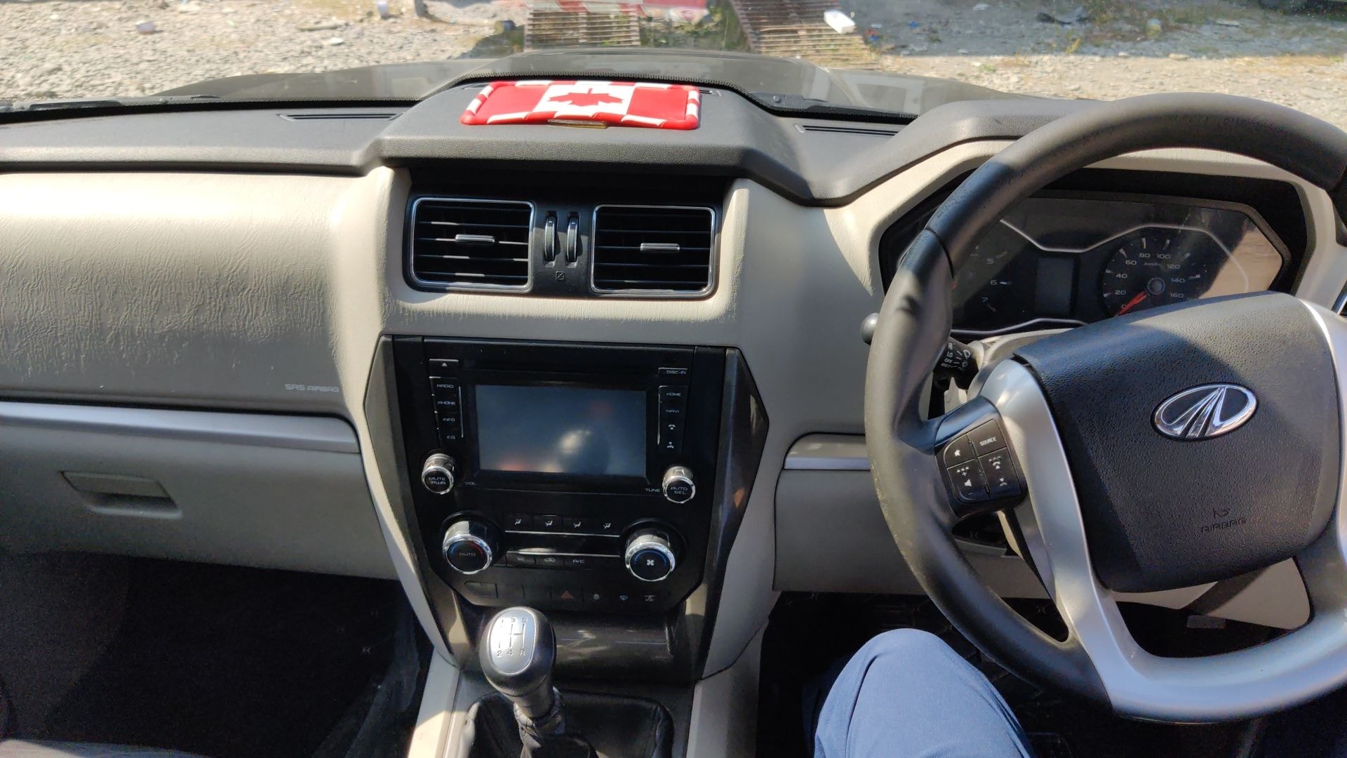 Scorpio image 15 Scorpio image 15