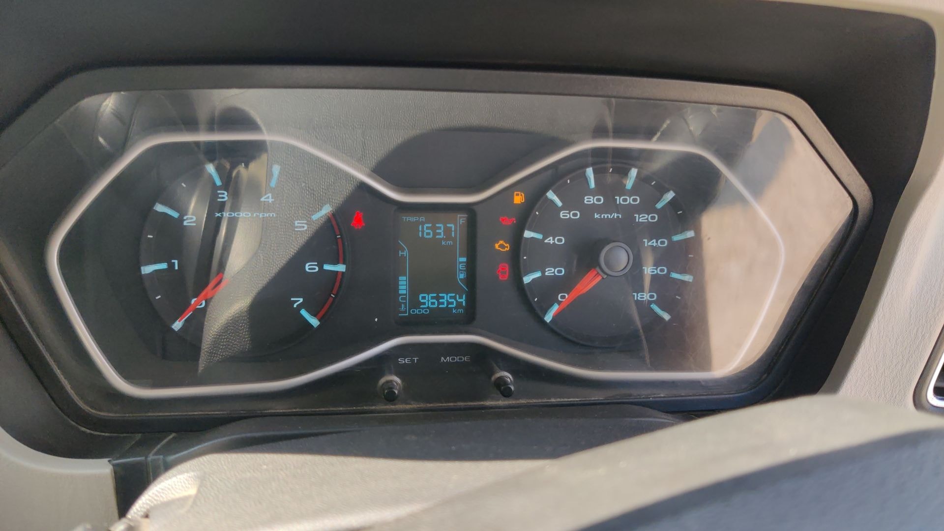 Scorpio image 16 Scorpio image 16