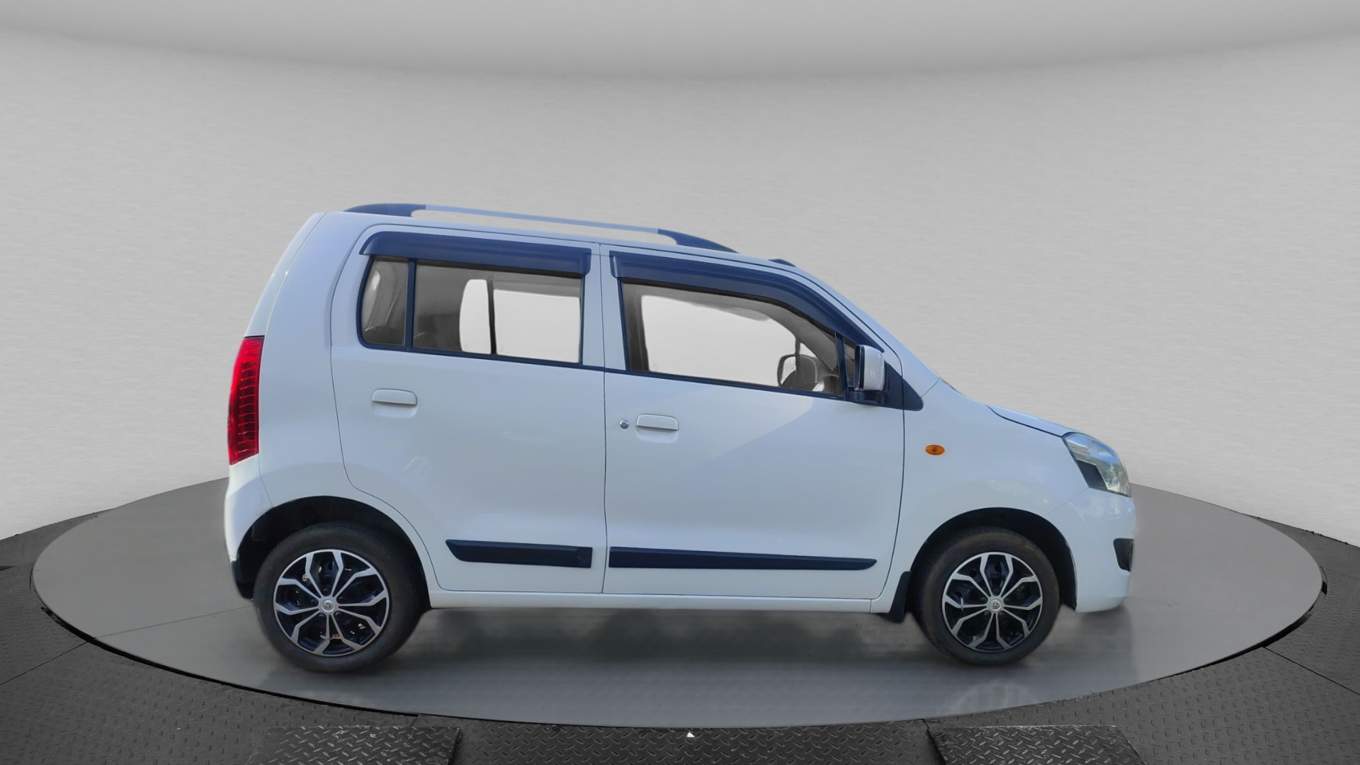 Wagon R image 6 Wagon R image 6