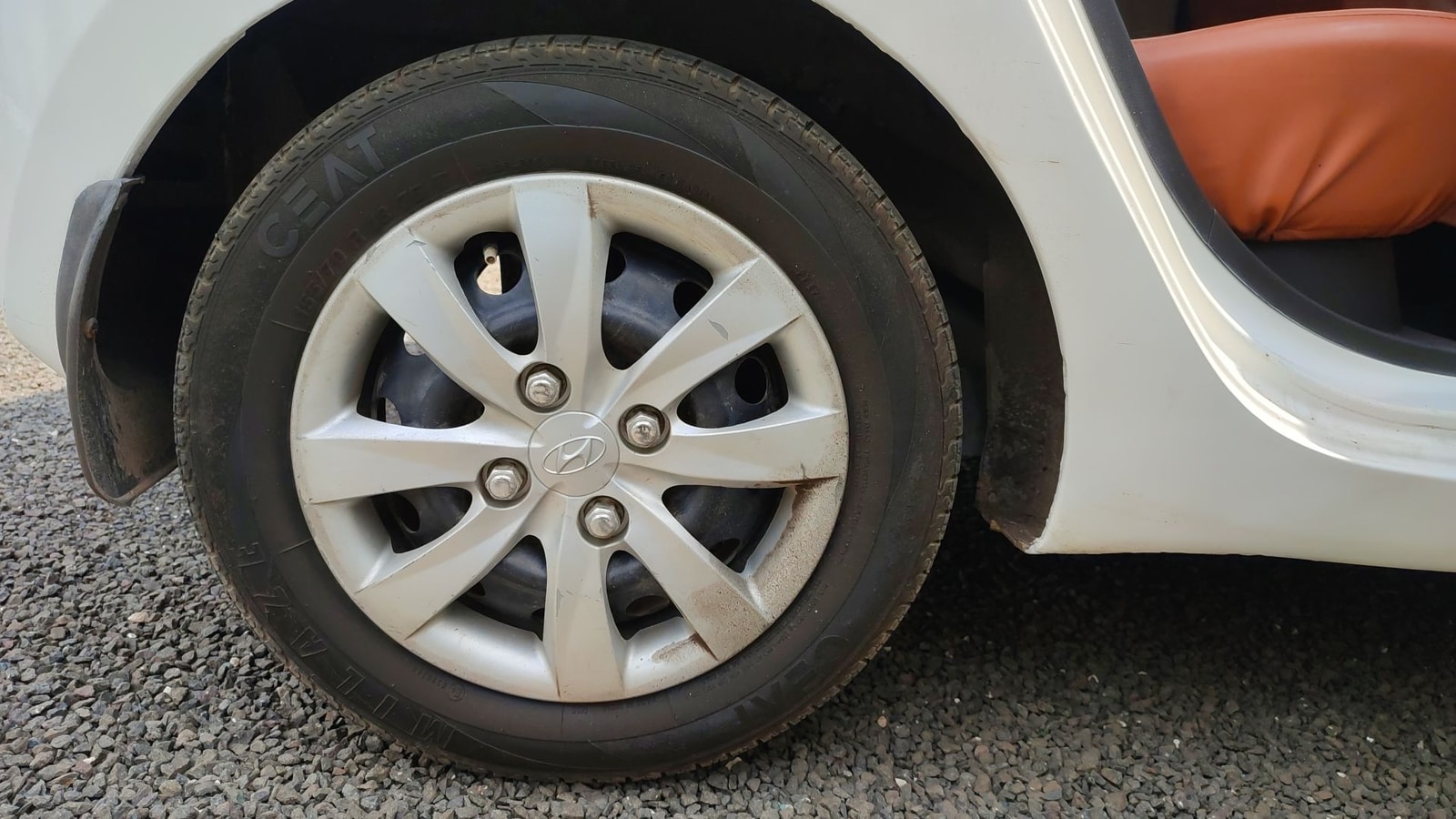 EON image 11 EON image 11