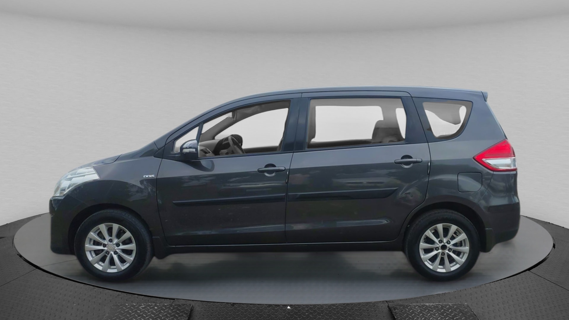 Ertiga image 2 Ertiga image 2