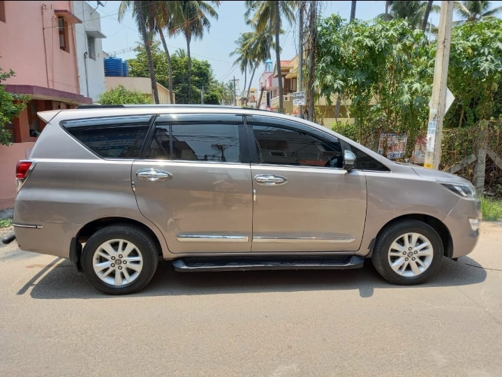 Innova Crysta image 6 Innova Crysta image 6