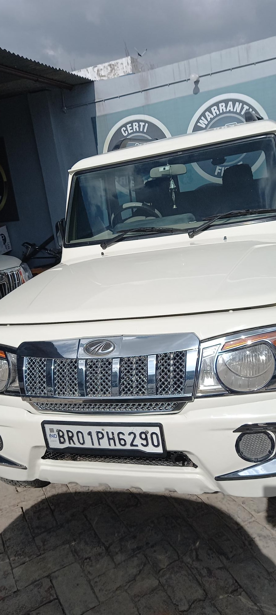 Bolero image 2 Bolero image 2