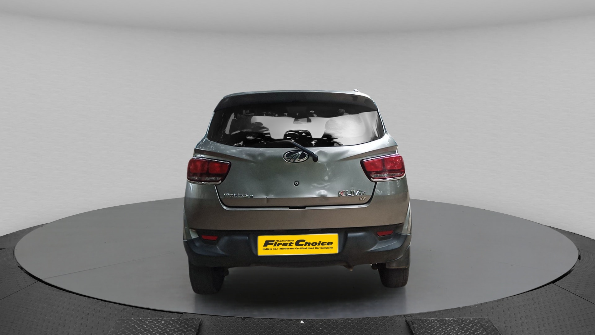 KUV100 image 4 KUV100 image 4