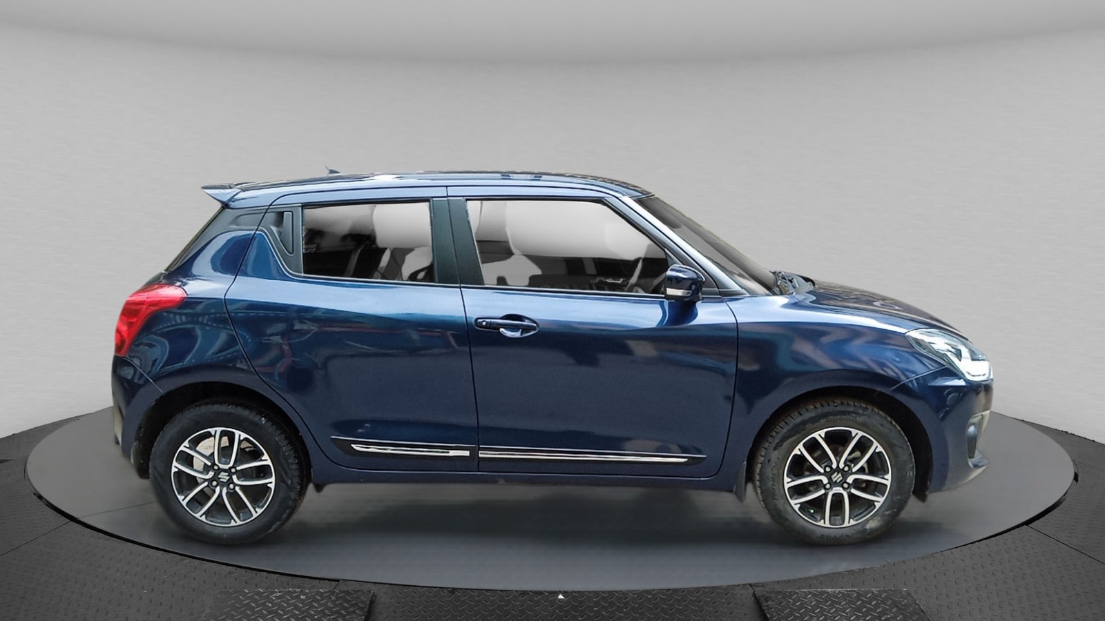 Swift image 6 Swift image 6