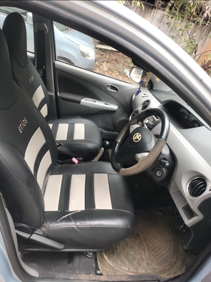 Etios image 8 Etios image 8