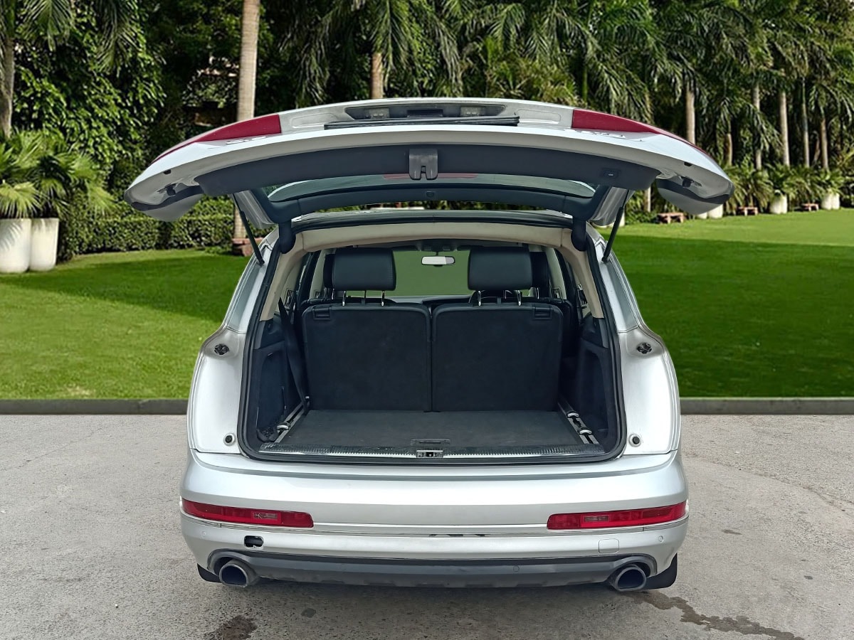 Q7 image 9 Q7 image 9