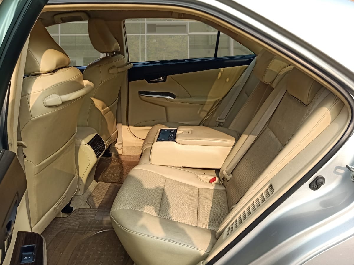 Camry image 17 Camry image 17