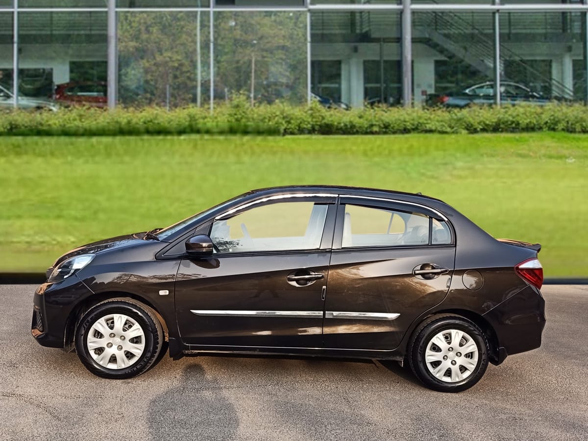 Amaze image 2 Amaze image 2