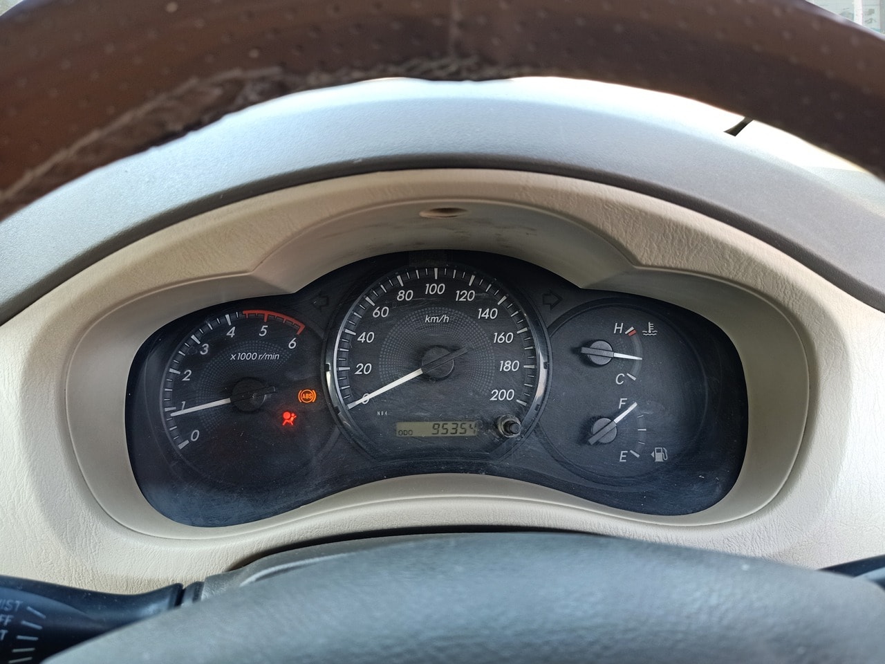 Innova image 11 Innova image 11