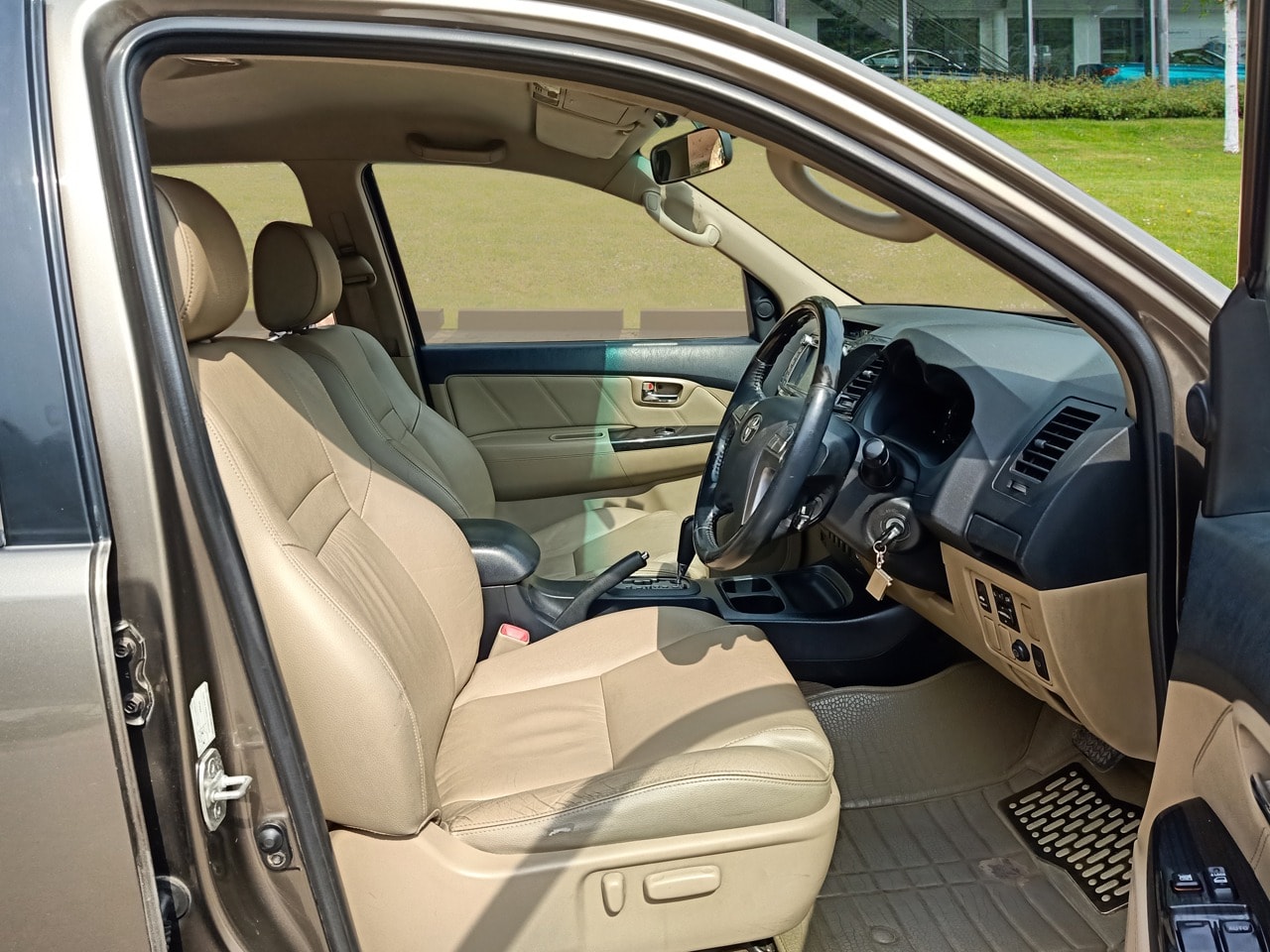 Fortuner image 16 Fortuner image 16