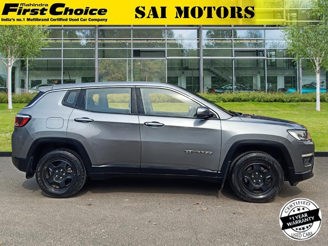 2017 Jeep Compass Sport 1.4 Multi AIR Petrol BS IV Right Side View 