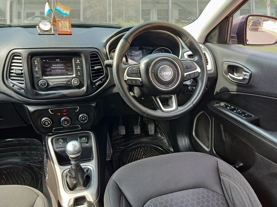 2017 Jeep Compass Sport 1.4 Multi AIR Petrol BS IV Steering 