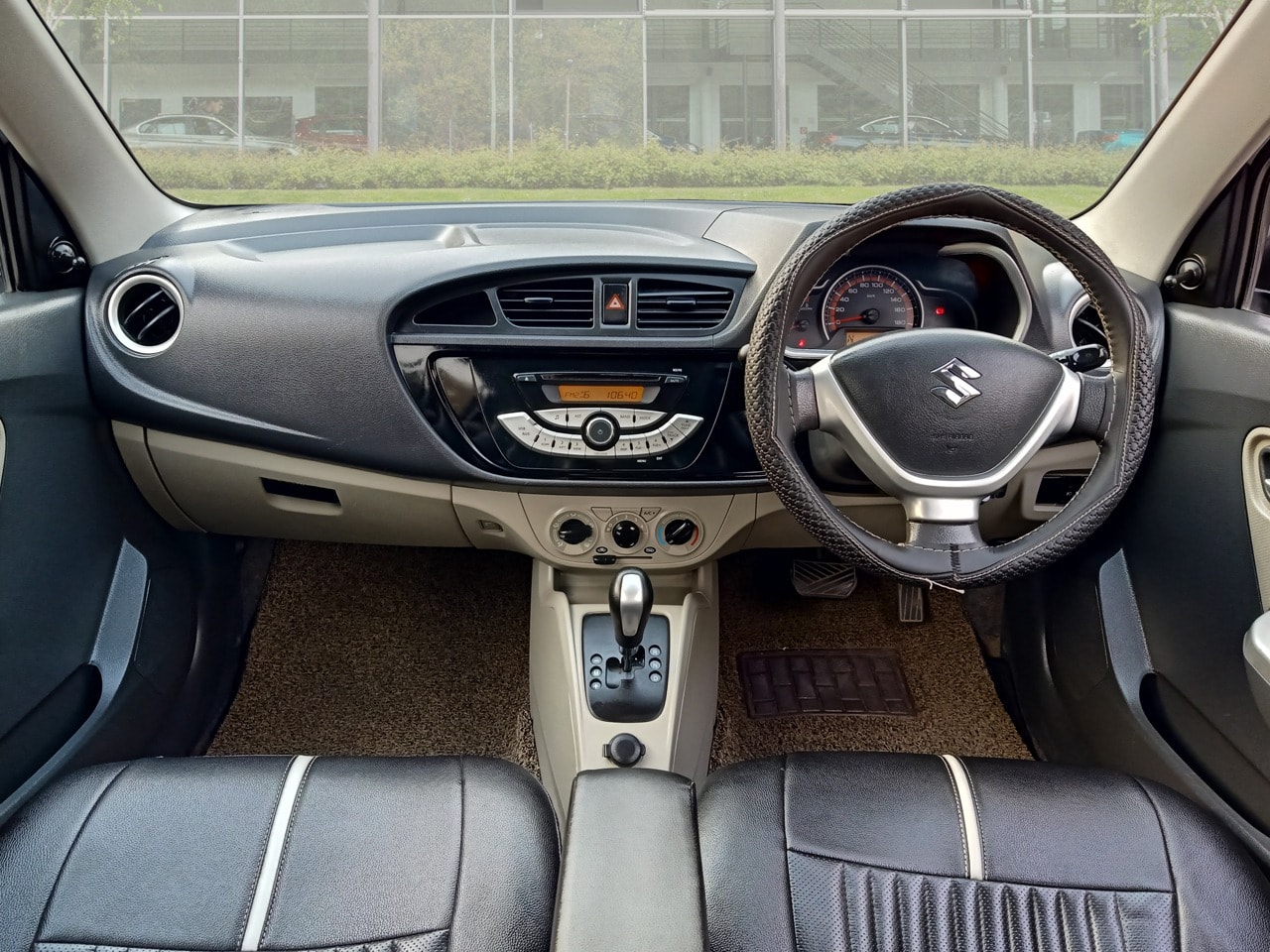 Alto K10 image 15 Alto K10 image 15