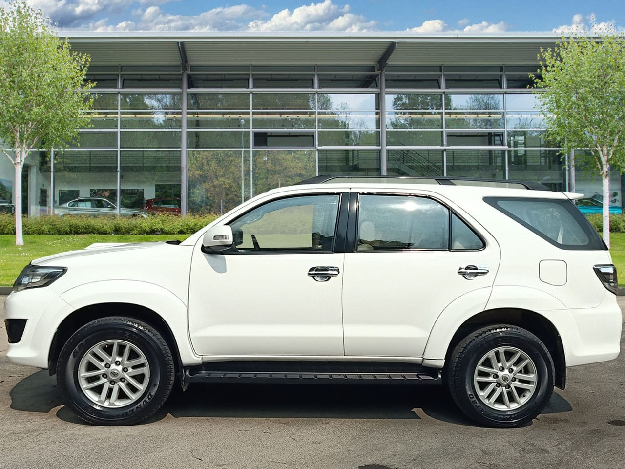 Fortuner image 2 Fortuner image 2