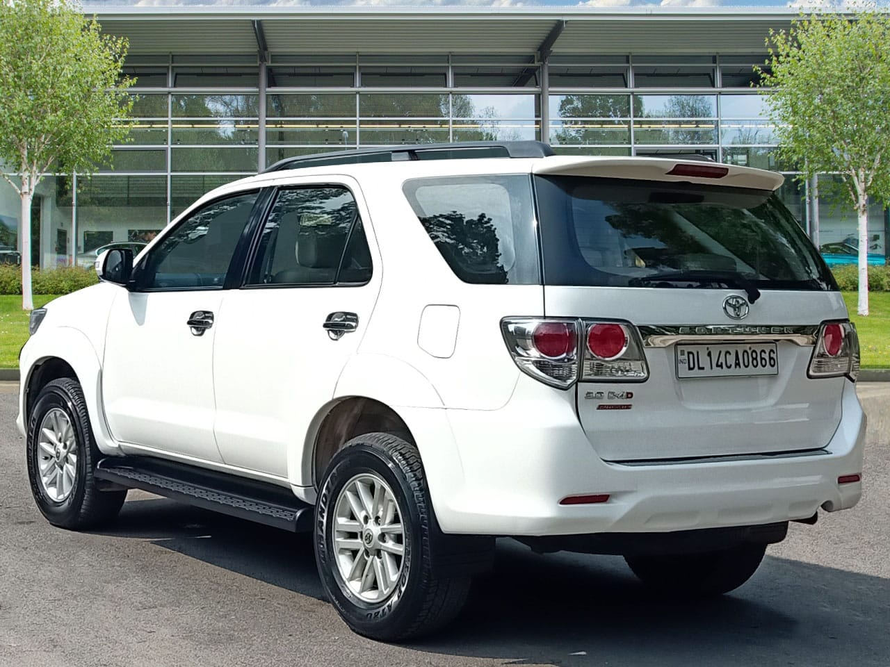 Fortuner image 3 Fortuner image 3