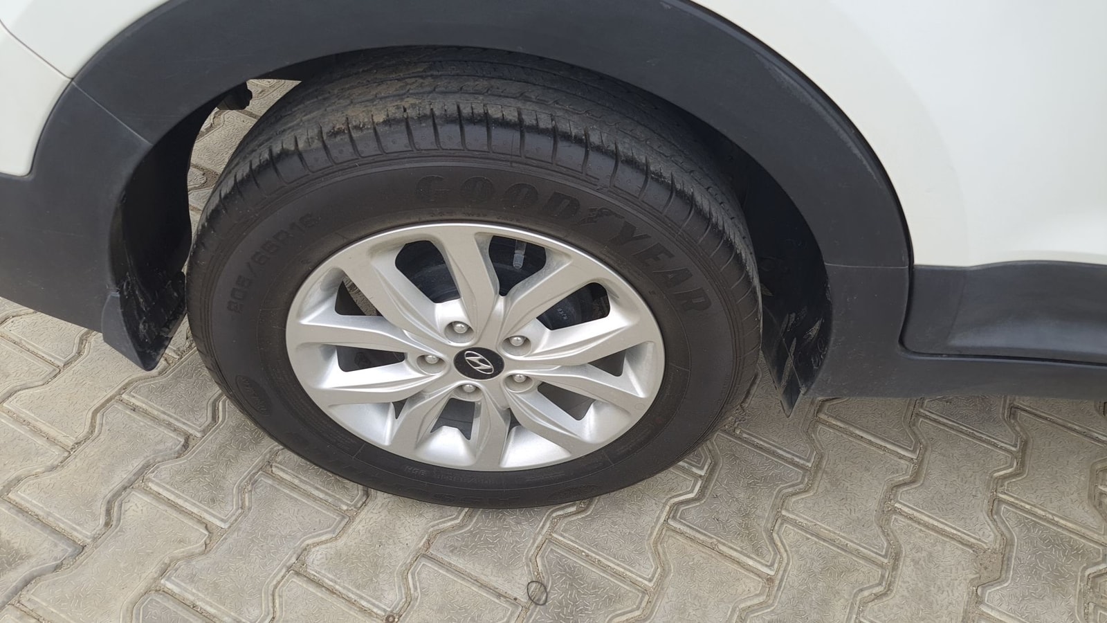 Creta image 13 Creta image 13